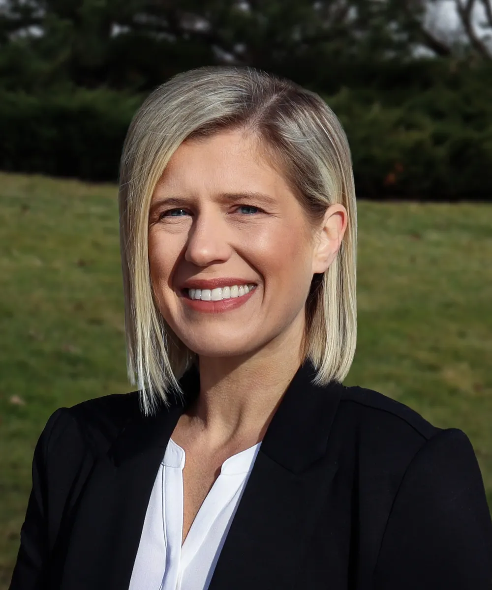 Laura Freeman | Client Service Associate | Genesis Wealth